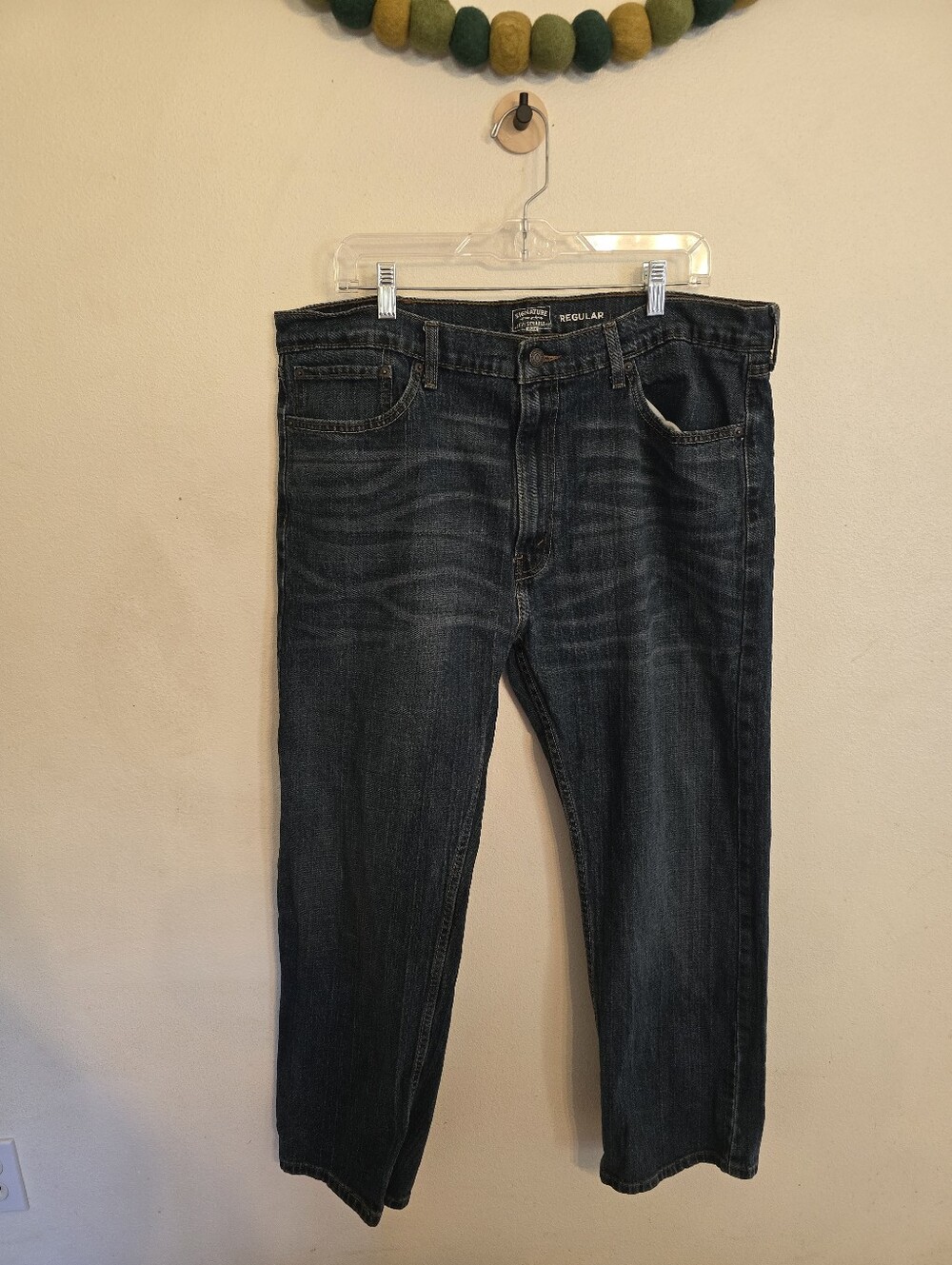 Levis Signature Gold Jeans Mens 40x30 Regular Fit Dark to Medium Wash